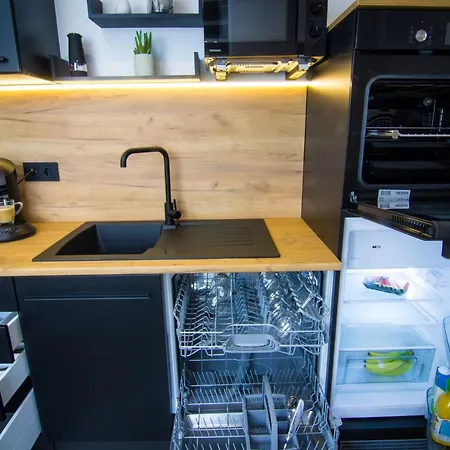 Stayfine - Smartes Design In Hilbersdorf Lägenhet *